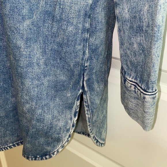 Denim Button Down Long Sleeve Top - Picture 4 of 6